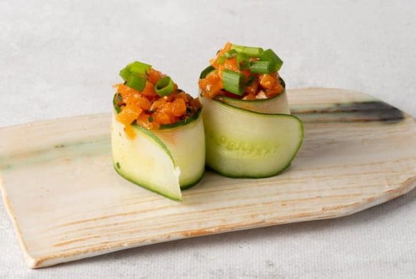 Gunkan Wegan Łosoś Tatar