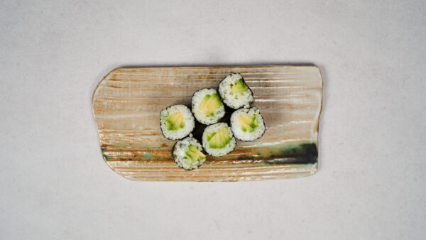 Hosomaki Awokado z Wegan Serkiem